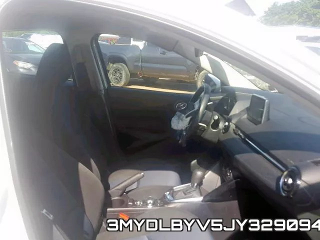 3MYDLBYV5JY329094_5.webp