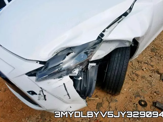 3MYDLBYV5JY329094_9.webp