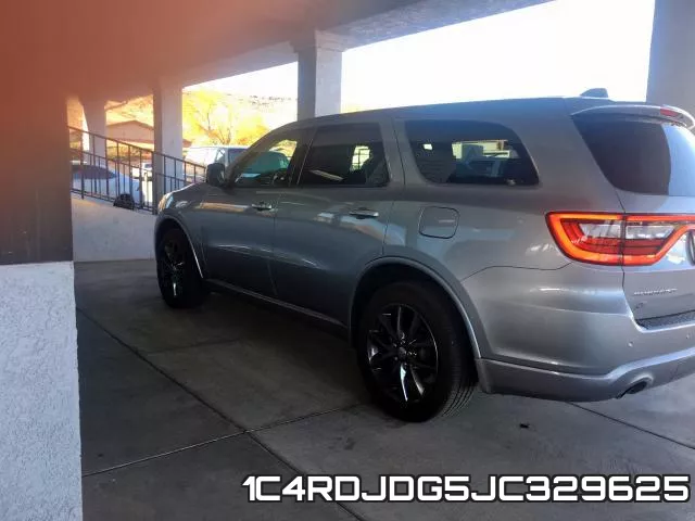 1C4RDJDG5JC329625_3.webp