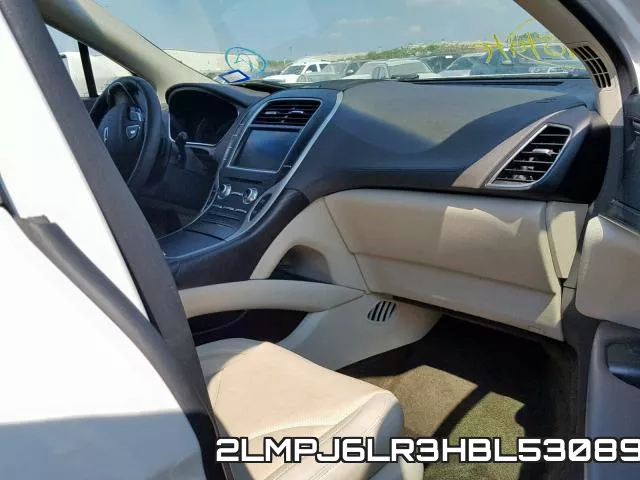 2LMPJ6LR3HBL53089_5.webp