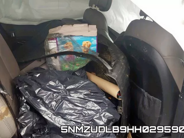 5NMZUDLB9HH029590