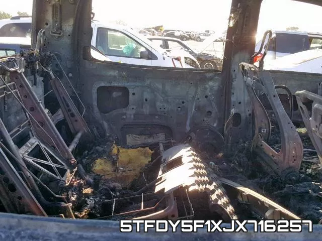 5TFDY5F1XJX716257_6.webp