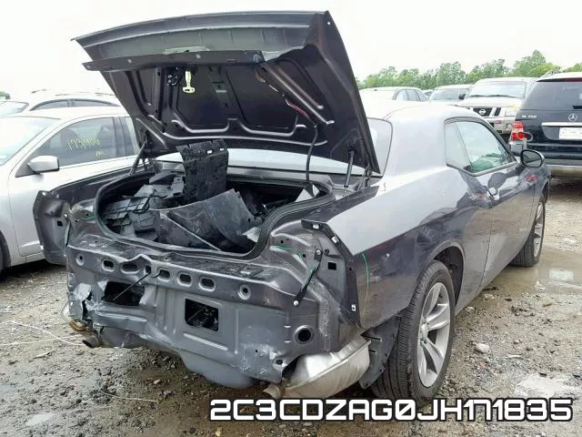 2C3CDZAG0JH171835_4.webp