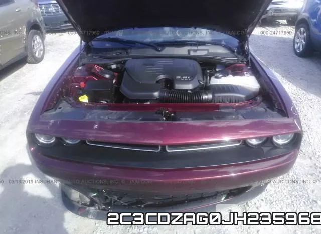 2C3CDZAG0JH235968_10.webp