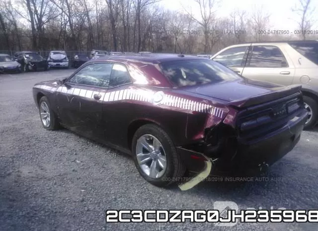 2C3CDZAG0JH235968_3.webp