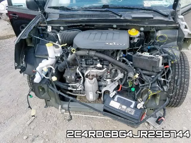 2C4RDGBG4JR296744_7.webp