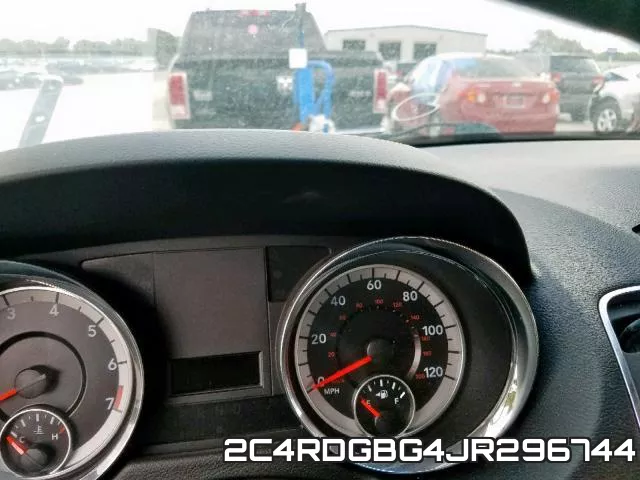 2C4RDGBG4JR296744_8.webp