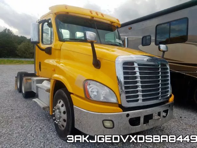 3AKJGEDVXDSBA8449