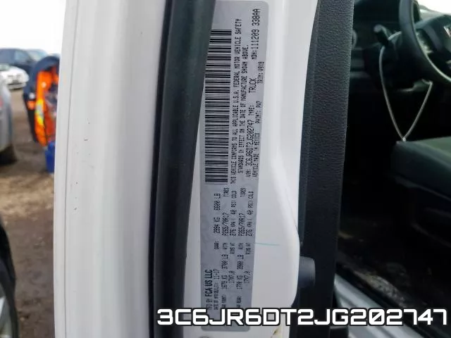 3C6JR6DT2JG202747_10.webp