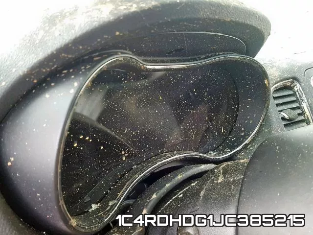 1C4RDHDG1JC385215_8.webp