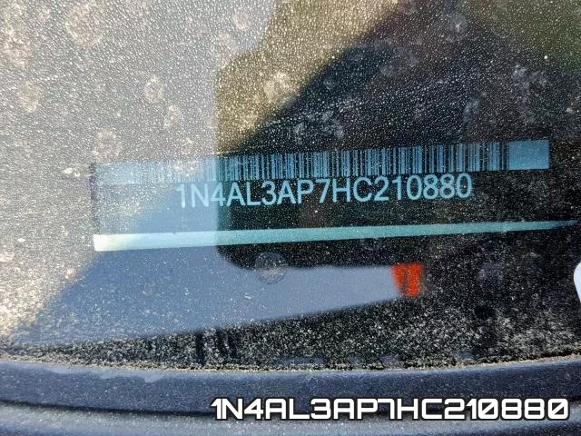 1N4AL3AP7HC210880_10.webp