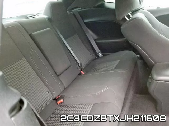 2C3CDZBTXJH211608_6.webp
