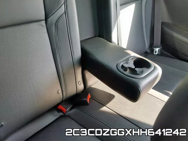 2C3CDZGGXHH641242_6.webp