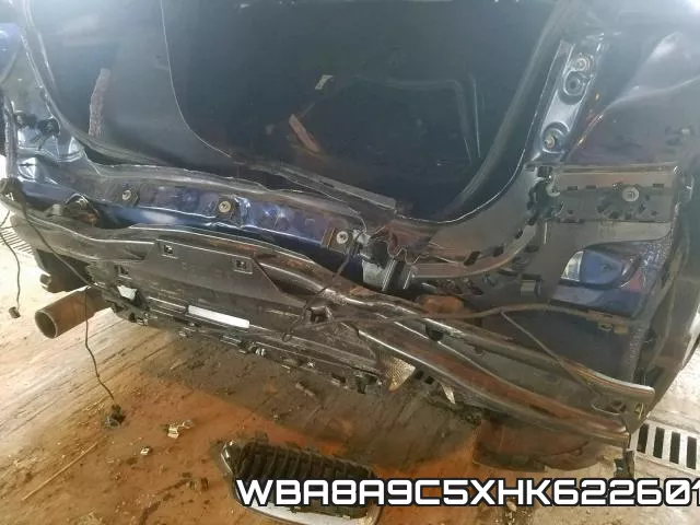 WBA8A9C5XHK622601_9.webp