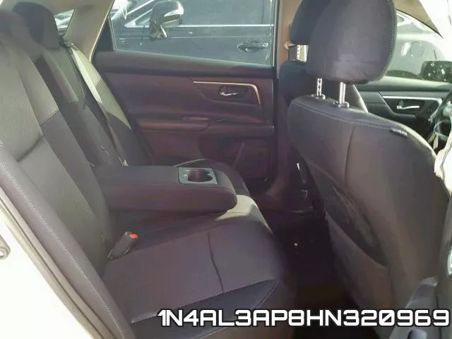 1N4AL3AP8HN320969_6.webp