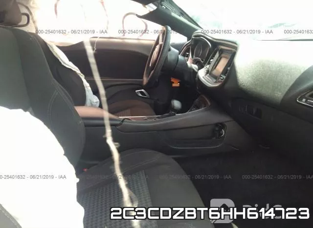 2C3CDZBT6HH614723_5.webp