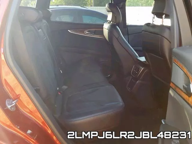 2LMPJ6LR2JBL48231_6.webp