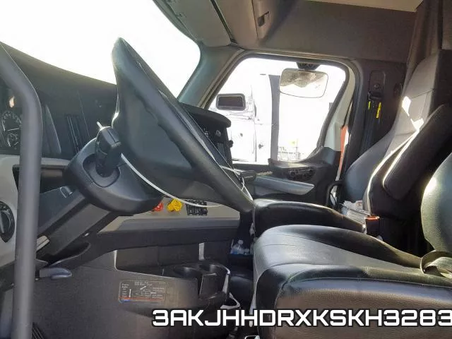3AKJHHDRXKSKH3283_5.webp