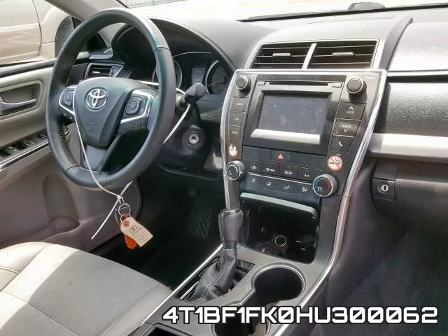 4T1BF1FK0HU300062_9.webp