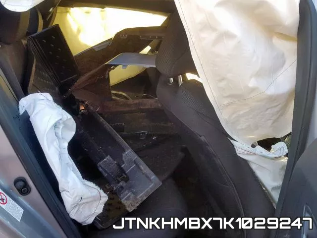 JTNKHMBX7K1029247