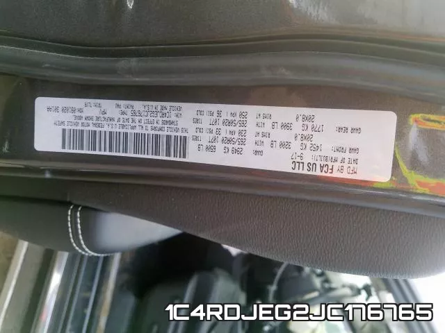 1C4RDJEG2JC176765_10.webp