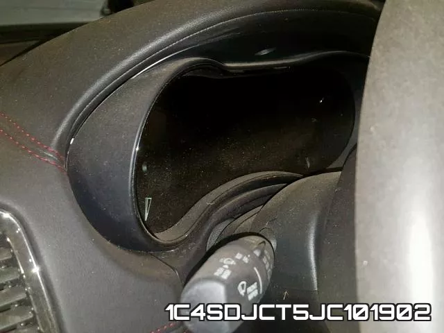 1C4SDJCT5JC101902