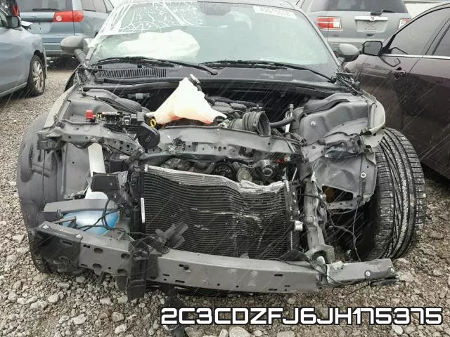 2C3CDZFJ6JH175375_9.webp