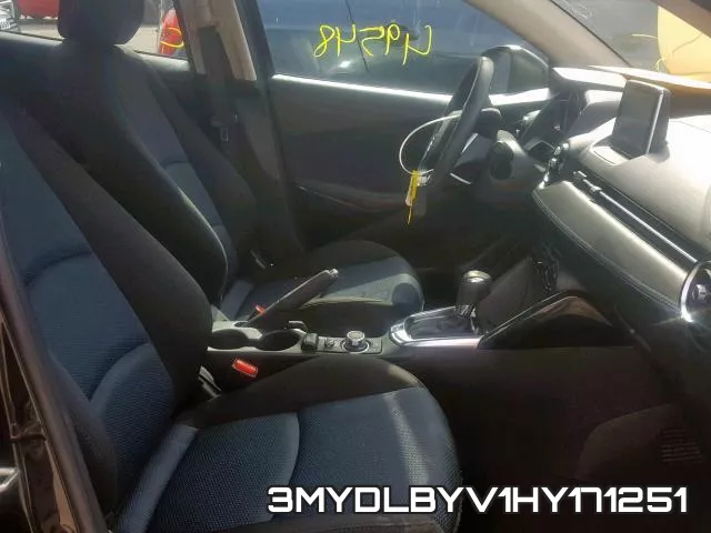 3MYDLBYV1HY171251_5.webp