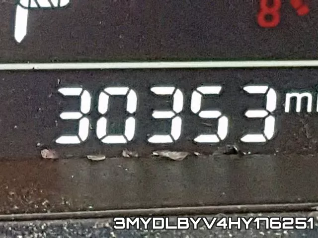 3MYDLBYV4HY176251_8.webp