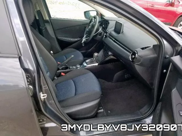 3MYDLBYV8JY320907_5.webp