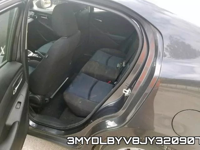 3MYDLBYV8JY320907_6.webp