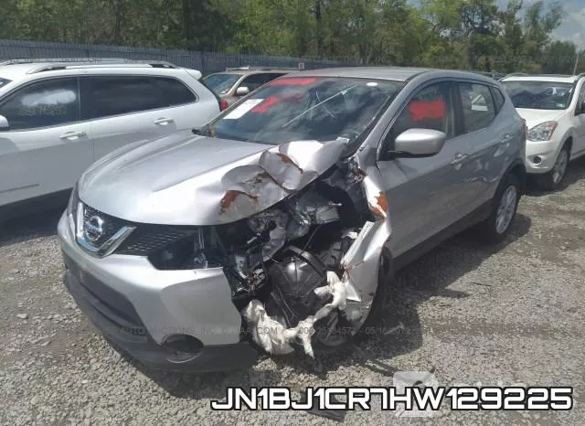 JN1BJ1CR7HW129225_2.webp