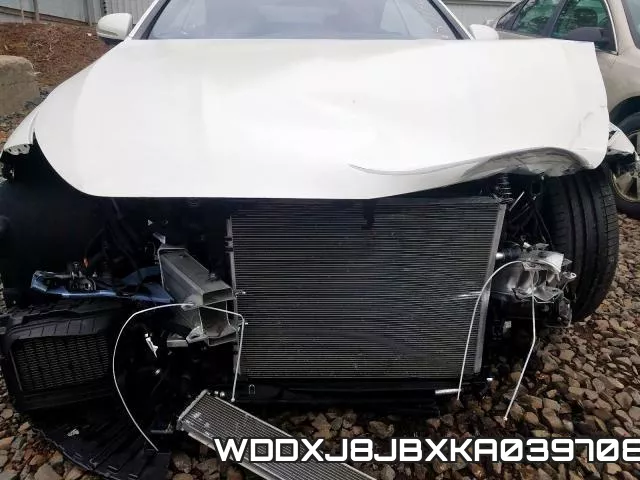 WDDXJ8JBXKA039708_9.webp