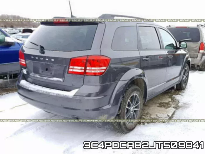 3C4PDCAB2JT509841_4.webp