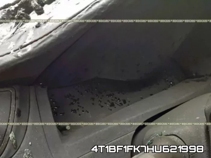 4T1BF1FK7HU621998_8.webp