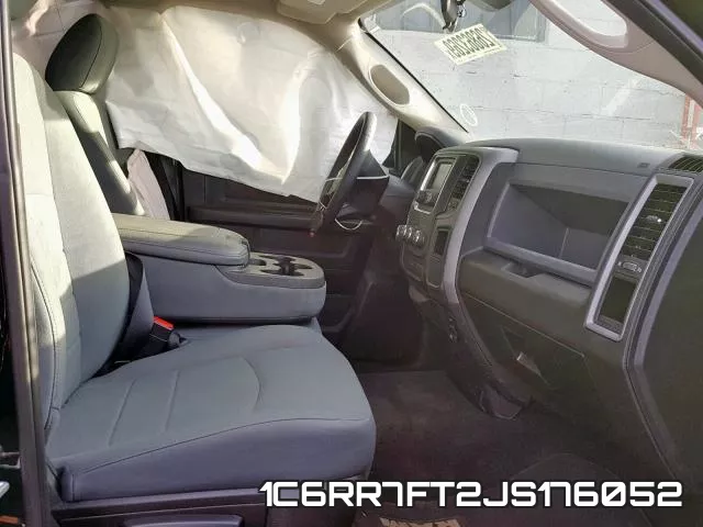 1C6RR7FT2JS176052_5.webp