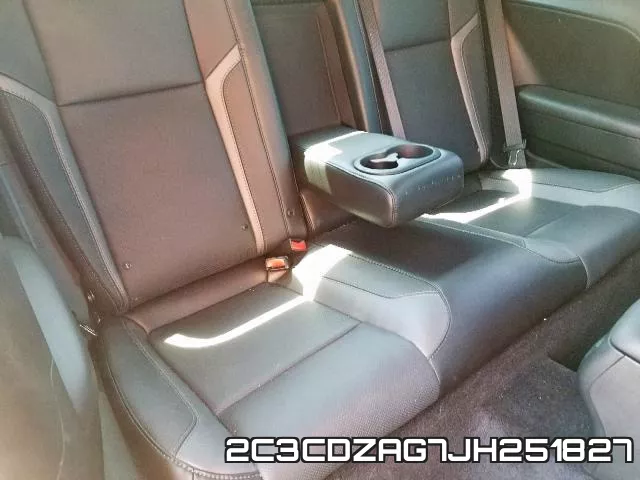 2C3CDZAG7JH251827_6.webp