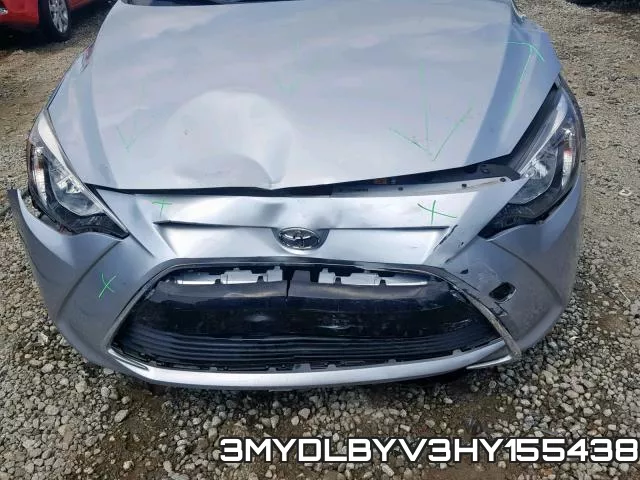 3MYDLBYV3HY155438_9.webp