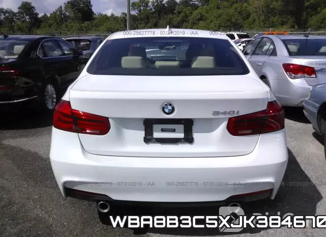 WBA8B3C5XJK384670_6.webp