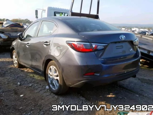 3MYDLBYV7JY324902_3.webp