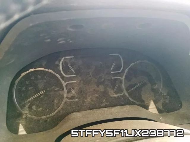 5TFFY5F11JX238772_8.webp