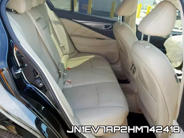 JN1EV7AP2HM742418_6.webp