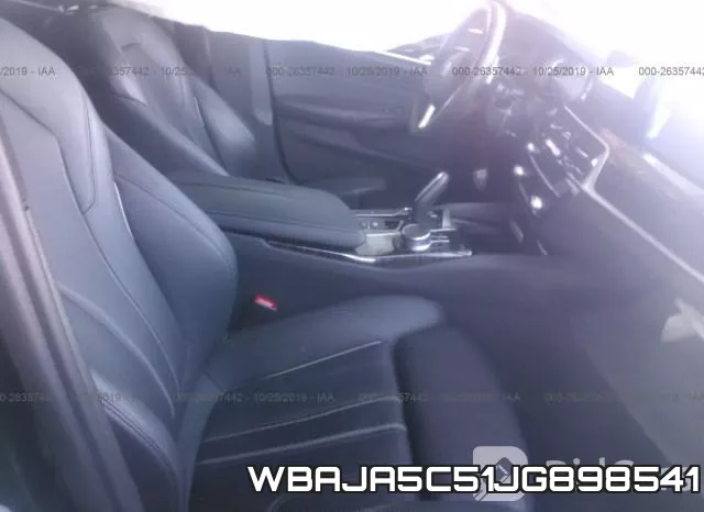 WBAJA5C51JG898541