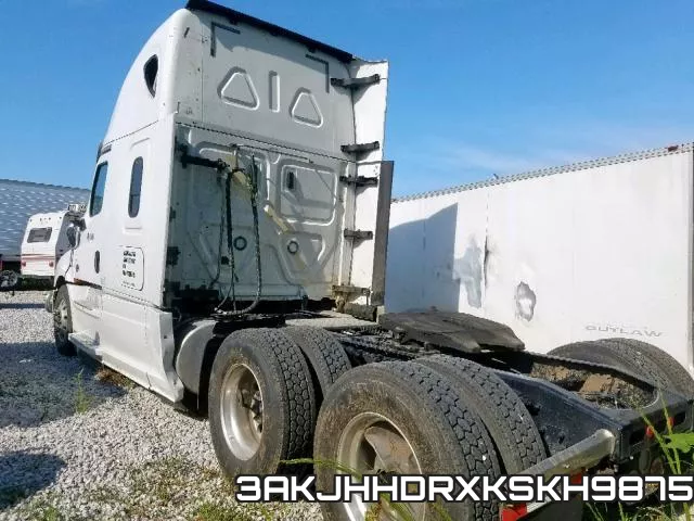 3AKJHHDRXKSKH9875_3.webp