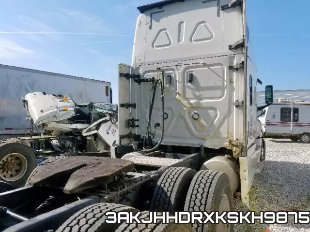 3AKJHHDRXKSKH9875_4.webp