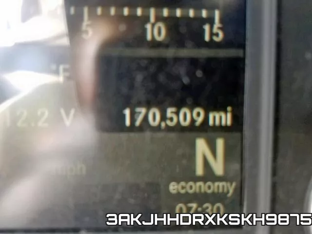 3AKJHHDRXKSKH9875_8.webp