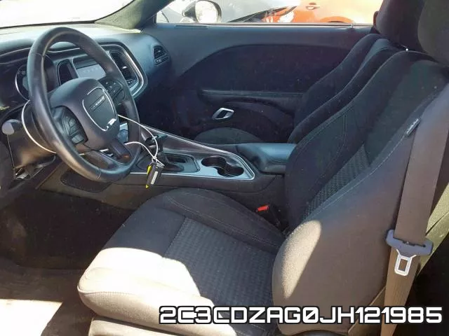 2C3CDZAG0JH121985_5.webp