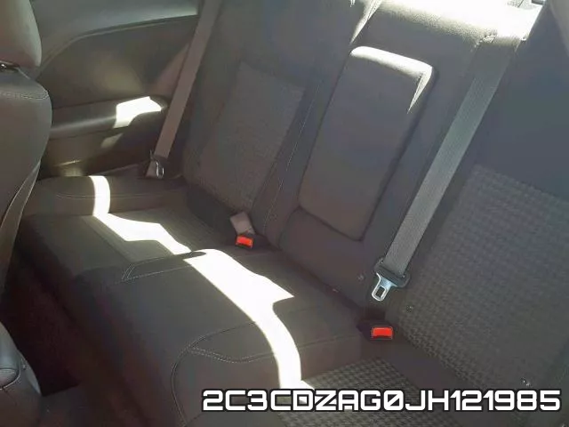 2C3CDZAG0JH121985_6.webp