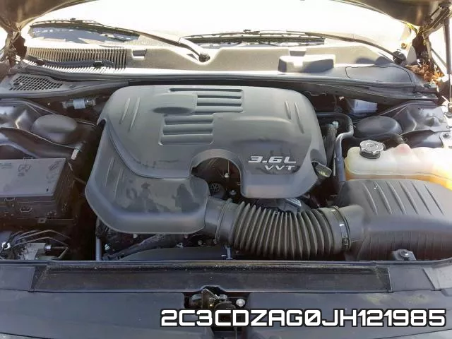 2C3CDZAG0JH121985_7.webp