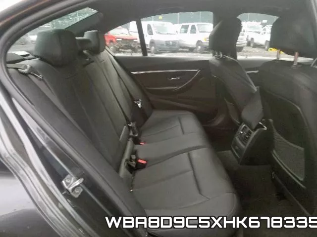 WBA8D9C5XHK678335_6.webp